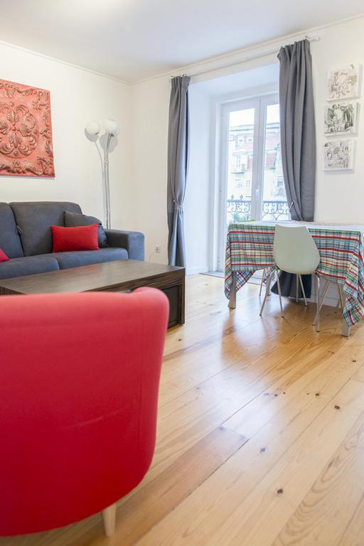 Apartamento Martires Da Patria Lisbon Exterior photo