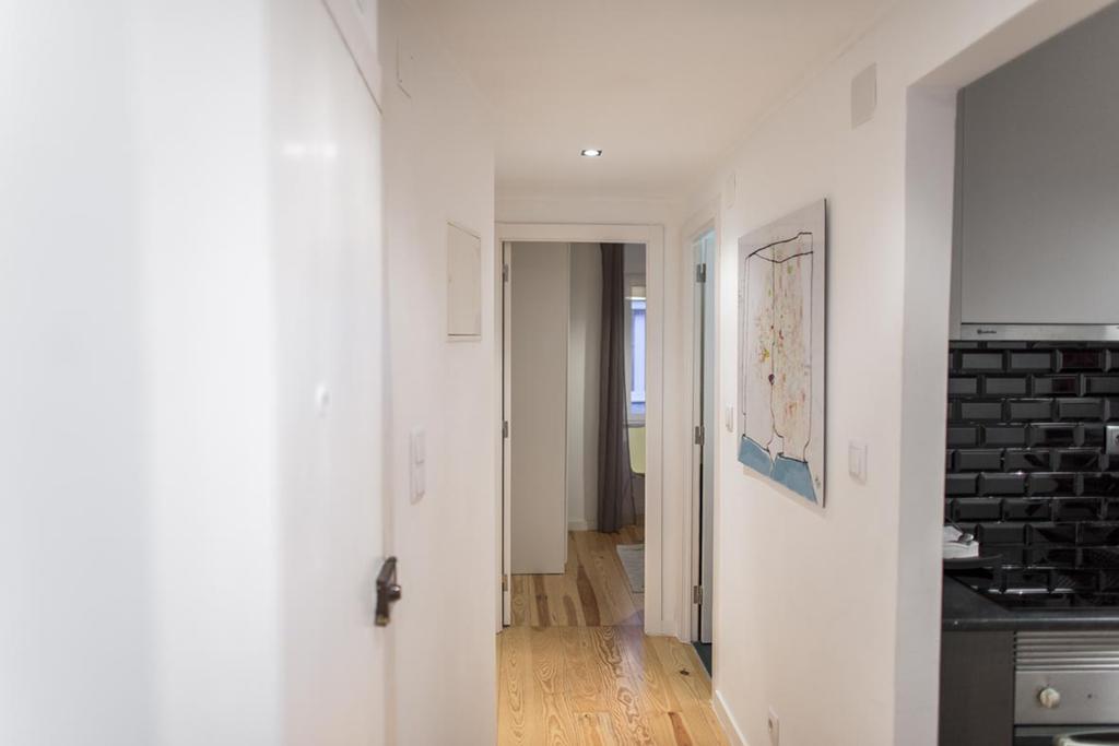 Apartamento Martires Da Patria Lisbon Exterior photo